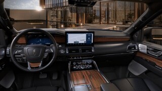 2024 Lincoln Lincoln Navigator Internal Image 2